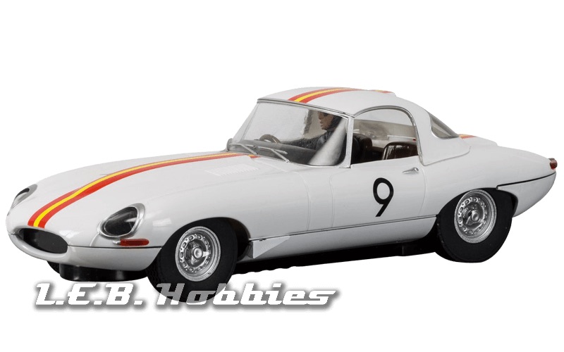 C3890 Scalextric Jaguar E Type 1965 Bathurst Bob Jane, No.9 C3890 Scalextric Jaguar E Type 1965 Bathurst Bob Jane, No.9